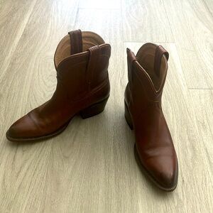 Tecova boots! The Penny Boot